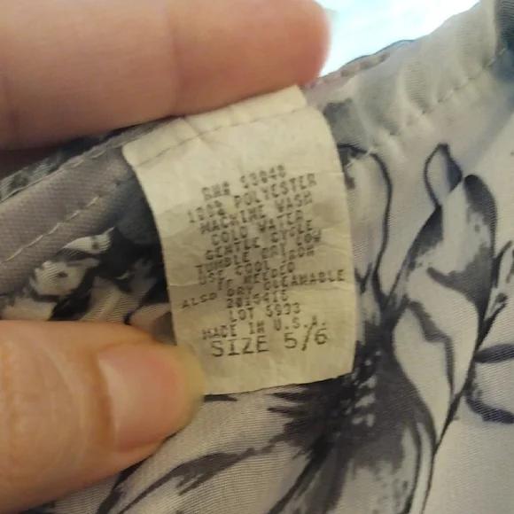 Floral Black and Tan Women's Skirt - Picture 4 of 7